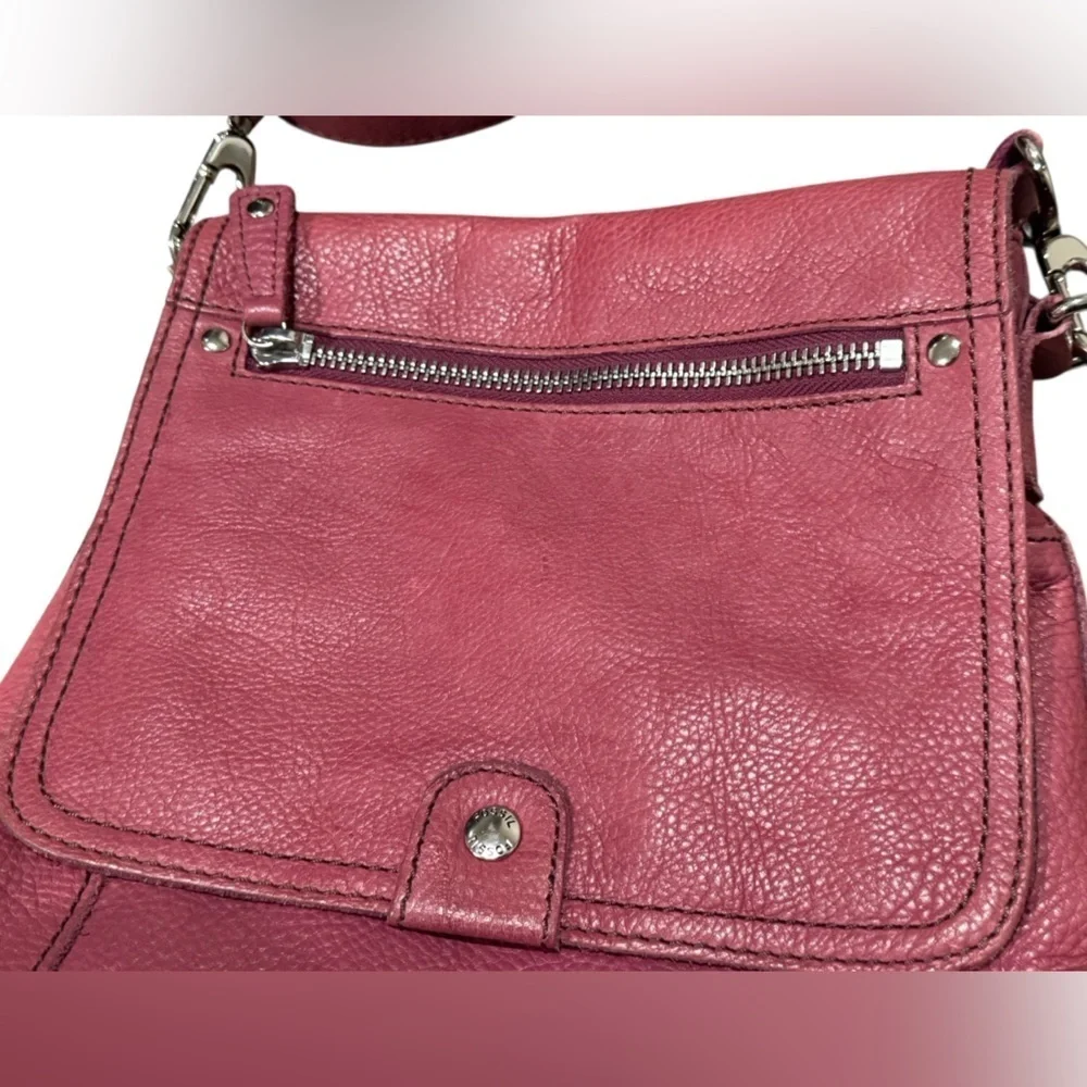 Fossil | Wallet Pocket Bag Womens Plum Leather Detachable Strap Crossbody